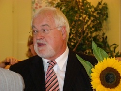 Der CDU-Landeschef würdigte die Verdienste der langjährigen Mandatsträger